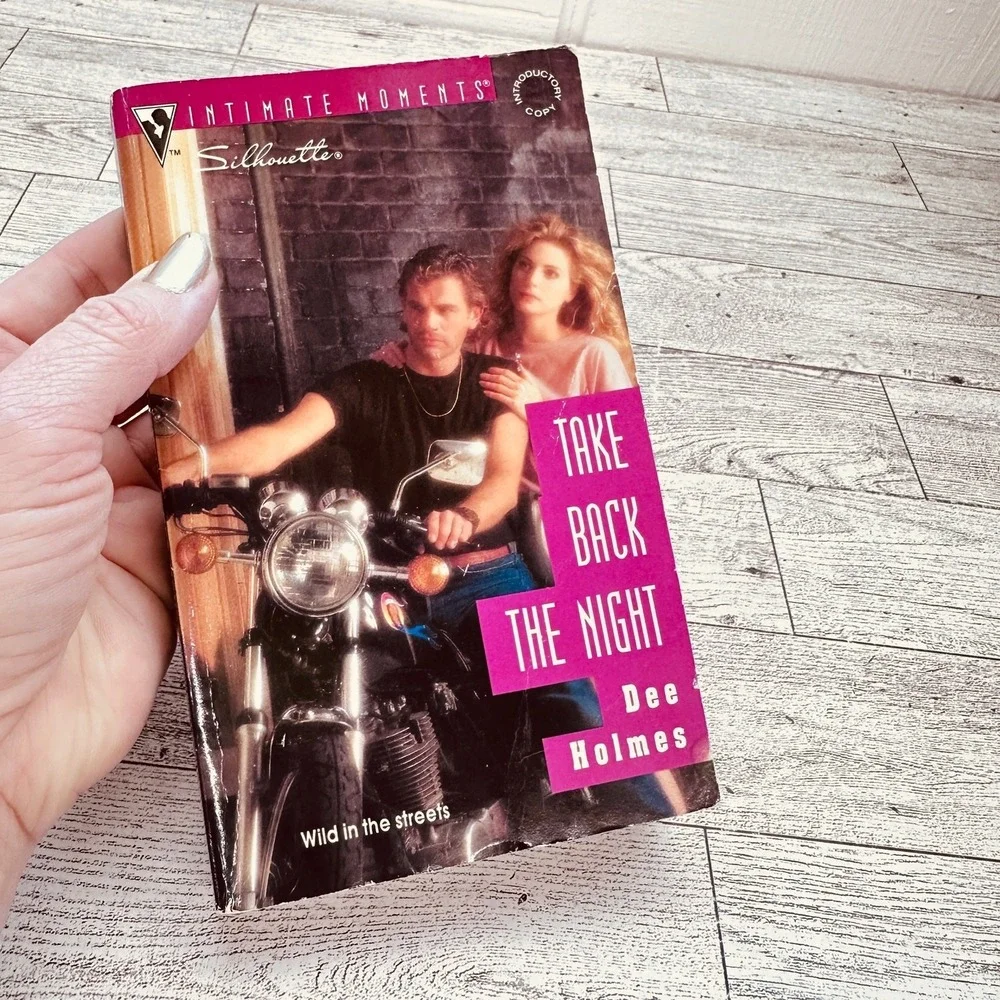 Dee Holmes -‎ TAKE BACK THE NIGHT Silhouette Intimate Moments PB Romance Novel